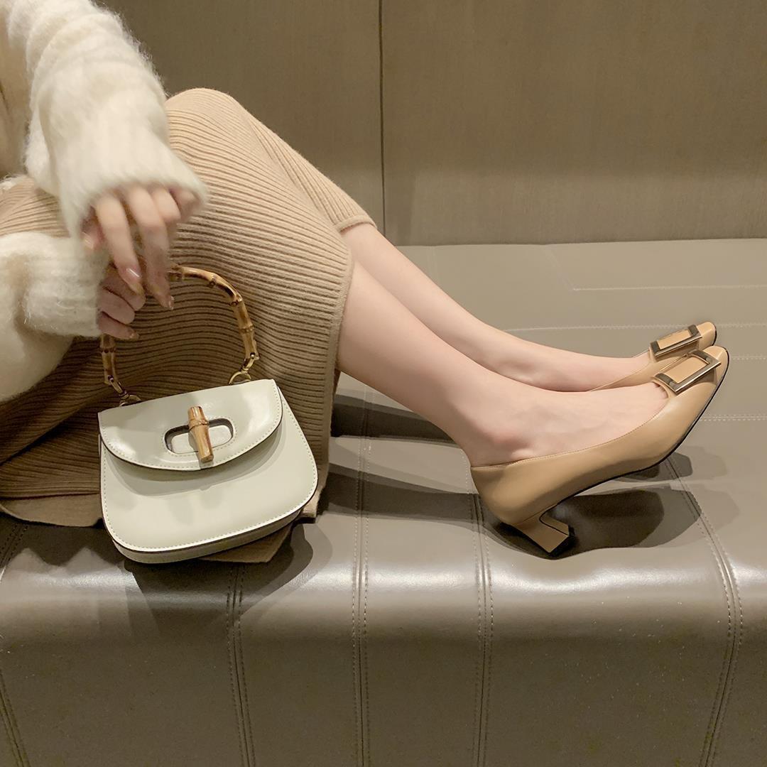 [sheii Su Yinyin] Lady Daisy ~ 4.5cm Horseshoe Heel Square Toe Square Buckle Chunky Heel Single-layer Shoes Women&#039;s High Heels